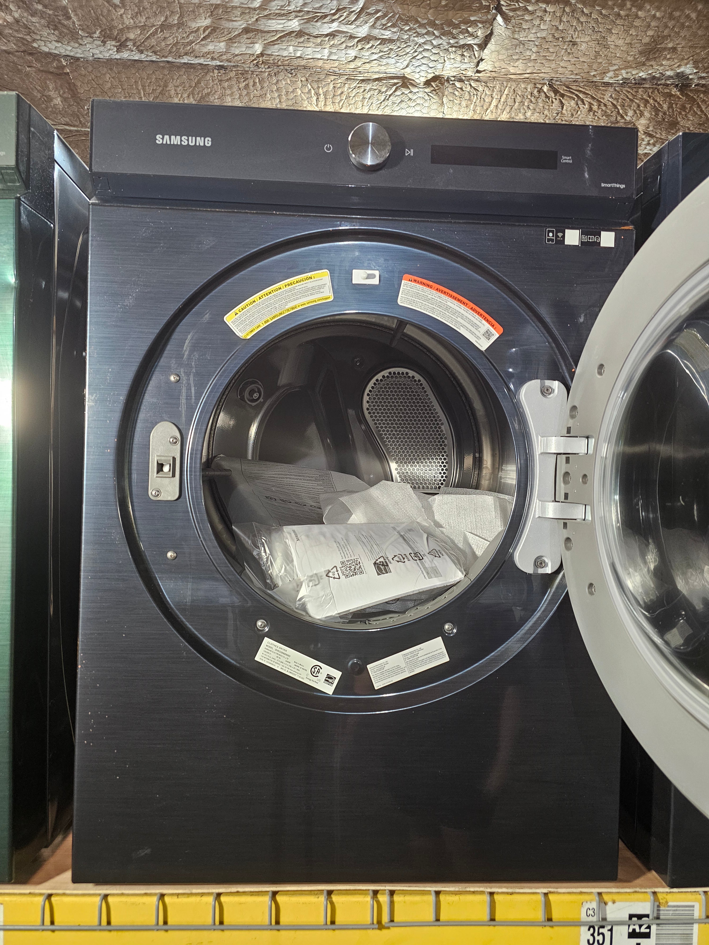 Samsung Bespoke 7.6 cu. ft. Ultra-Capacity Vented Smart Electric Dryer in Brushed Navy with Super Speed Dry and AI Smart Dial